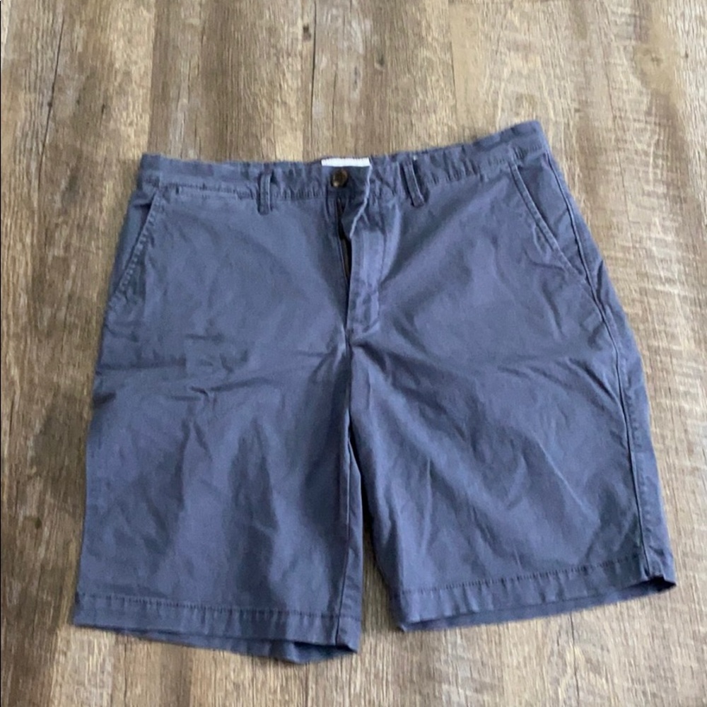Men’s 32W Shorts